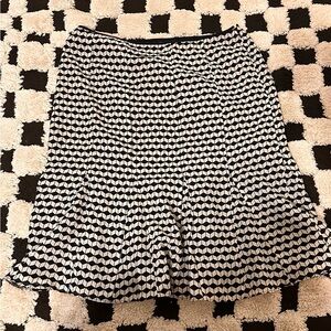 Ann Taylor Black and White Geometric A-Line Skirt